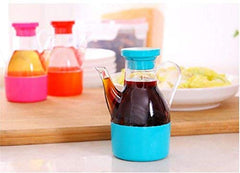 SYGA Set of 3 Small Pot Small Plastic Bottle of Soy Sauce Vinegar Oiler Seasoning with Lid Handle for Convenient Cooking, Eliminate Dripping