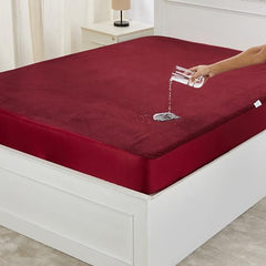 Amazon Brand - Solimo Water Resistant Polyester Mattress Protector, Single Bed Size (72x36 inch), Coffee