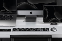 SATECHI Slim X3 Bluetooth Backlit Keyboard with Numeric Keypad – Illuminated Keys & Multi-Device Sync – for M2/ M1 MacBook Pro/Air, M2/ M1 iPad Pro/Air, M2 Mac mini, iMac M1 (Silver)