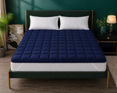 Mattress Protector King Size Waterproof Quilted Mattress Topper Cover with Elastic Corner Straps, Breathable Soft Non-Woven Back, Machine Washable Mattress Pad (72 x 78 Inch,), Grey