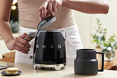 Smeg 0.8L Electric Kettle 1400W, Original Italian Brand, Patented Smeg Red Color, Highest Food Grade Stainless Steel Full Body, Soft Lid Opening System, Luxury 50's Style KLF05RDEU