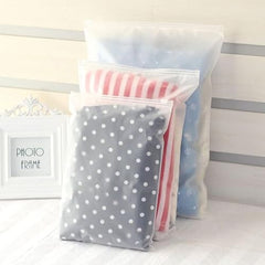 OSDUE Polyethylene Frosted Zipper Bags 30x35cm Pack of 10 – Transparent LDPE Zip Lock Storage Bags for Clothes, Shoes, Cosmetics, Jewellery, Toiletries & Travel