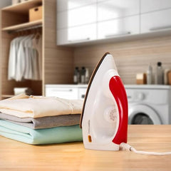 amazon basics 1000 Watts Dry Iron with Non-Stick Soleplate | Stainless Steel Base | Ergonomic | Red and White