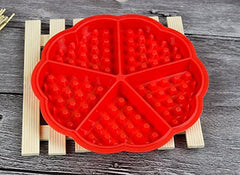 SYGA Heart-Shaped Silicone Waffle Mould for Cake, Cookie, Muffin Baking Tool, 6.5x0.6-inch (Red)