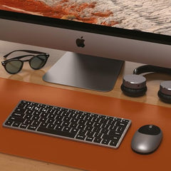 SATECHI Slim X3 Bluetooth Backlit Keyboard with Numeric Keypad – Illuminated Keys & Multi-Device Sync – for M2/ M1 MacBook Pro/Air, M2/ M1 iPad Pro/Air, M2 Mac mini, iMac M1 (Silver)
