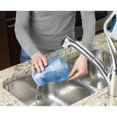 BLACK+DECKER WDC215WA-IN 7.2 V,10.8W Lithium-Ion Wet and Dry Cordless Dustbuster Handheld Vacuum Cleaner (Blue)-Charge Fully Before Using