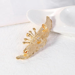 SYGA Brooch Pin Fashion Crystal Rhinestone Jewellery Pin Vintage Clothing Accessories Decoration Angel Wings Crown Style Brooches For Men's And Women- S258