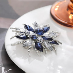 SYGA Brooch Pin Fashion Crystal Rhinestone Jewellery Pin Vintage Clothing Accessories Decoration Versatile Flower Brooches For Women- S215