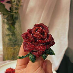 SYGA Brooch Pin Fashion Crystal Rhinestone Jewellery Pin Vintage Accessories Decoration Clothing Bouquet Brooches for Bridal Women Girl (REDROSE)