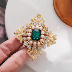 SYGA Brooch Pin Fashion Crystal Rhinestone Jewellery Pin Vintage Clothing Accessories Decoration Green Diamond Brooches For Women- S214