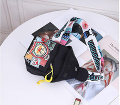 SYGA Celebrity Cartoon Canvas Small Bag Girl Children's Bag Shoulder Messenger Bag Chest Bag(Black)