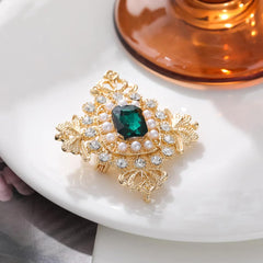 SYGA Brooch Pin Fashion Crystal Rhinestone Jewellery Pin Vintage Clothing Accessories Decoration Green Diamond Brooches For Women- S214