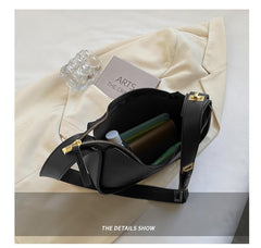 SYGA Fashion Small Bag Women's Bag Popular Shoulder Messenger Bag (Black)