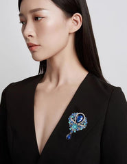 SYGA Brooch Pin Fashion Crystal Rhinestone Jewellery Pin Vintage Clothing Accessories Decoration Glass Pendant Blue Brooches For Women- S245