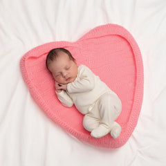 MOMISY Heart-Shaped Crochet Basket with Headband, Newborn Photography Prop, Pink, 0-6 Months