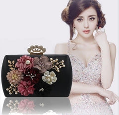 SYGA Women's Floral Clutch Bag with Chain Strap, Flower Design Bridal Bag Party, Wedding Bag (White)