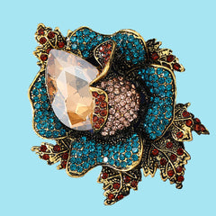 SYGA Brooch Pin Fashion Crystal Rhinestone Jewellery Pin Vintage Accessories Decoration Clothing Bouquet Brooches for Bridal Women Girl (BLUE-ROSE-GOLDEN)