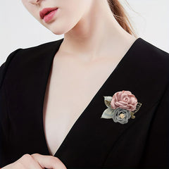 SYGA Women's Fashionable Rose Flower Brooch, Versatile Pin for Outfits (Pink)