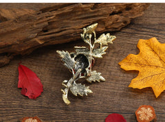 SYGA Brooch Pin Fashion Crystal Rhinestone Jewellery Pin Vintage Accessories Decoration Clothing Bouquet Brooches for Bridal Women Girl (LEAF ROSE)