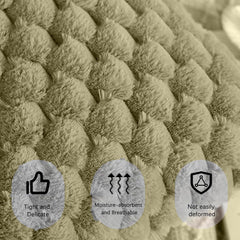 MOMISY Corduroy Cushion Throw Pillow Covers, Honeycomb Pattern, 45 x 45 cm, Pack of 2 (Green)