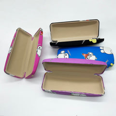SYGA 1 Piece Cartoon Pattern Hard Eyeglasses Protector Case for Children Spectacles Sunglasses (Color & Design May Vary)