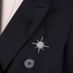 SYGA Men's Suit Chest Brooch Fashionable Rhinestone Decoration Diamond Clothing Accessories(Light Silver)
