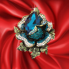 SYGA Brooch Pin Fashion Crystal Rhinestone Jewellery Pin Vintage Accessories Decoration Clothing Bouquet Brooches for Bridal Women Girl (BLUE-ROSE-BLUE)