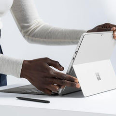 Microsoft Surface Pro 13" Keyboard with Pen Storage Platinum - EP2-01842