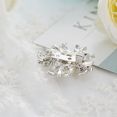 SYGA Brooch 5 Pearl Fashion Crystal Rhinestone Jewellery Pin Vintage Accessories Decoration Clothing Brooches for Women Girl - 5 Pearl Leaf