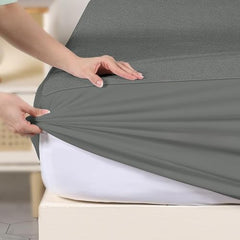 9villa 100% Waterproof Premium Cotton Feel Mattress Protector | Ultra Soft Breathable & Hypoallergenic Fitted Bed Protector Terry Cover (Grey, Single Bed 72 x 36,6 x 3 Feet)