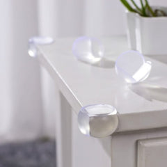 SYGA Set of 4 Transparent Children's Baby Strip Safety Table, Bed Corner Gaurd Baby Proofing Corner Protector (Transparent LShape Corner)
