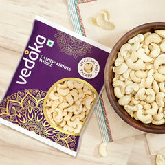 Amazon Brand - Vedaka Whole Cashews | 1 Kg | Grade W320 Kaju Nuts | Gluten-Free & Plant Based Protein | Firm Texture, Rich Taste | Healthy Snack