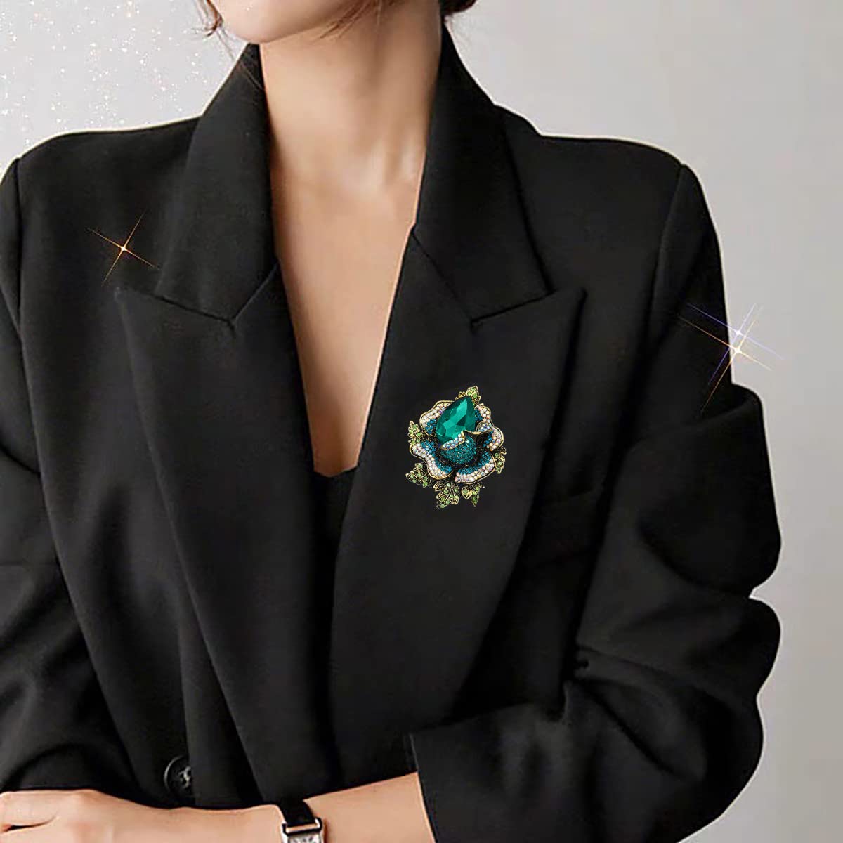 SYGA Brooch Pin Fashion Crystal Rhinestone Jewellery Pin Vintage Accessories Decoration Clothing Bouquet Brooches for Bridal Women Girl (GREEN ROSE GREEN)