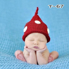 MOMISY Chilli Cap - Baby Photography & Photoshoot Prop (Red)