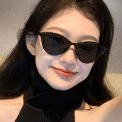 SYGA Style Cat-Eye Ultra-Light Sunglasses Anti-UV Big Face Myopia Sunglasses (Black)