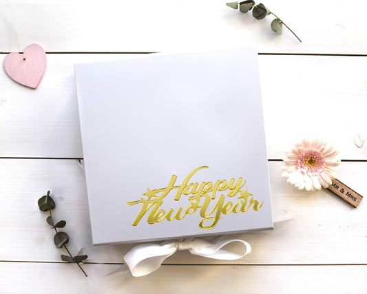 SYGA Set of 10 Pieces Happy New Year Decorative Acrylic Craft Item (Golden)