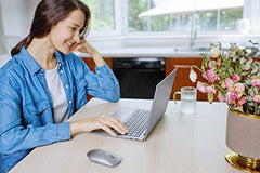 Lenovo 600 Bluetooth 5.0 Silent Mouse: Compact, Portable, Dongle-Free Multi-Device connectivity with Microsoft Swift Pair | 3-Level Adjustable DPI up to 2400 | Battery Life: up to 1 yr