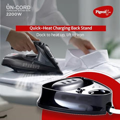 Pigeon un-cord cordless steam iron 2200 W