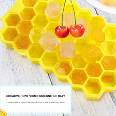 SYGA Soft Honeycomb Ice Cube Trays Silicone Flexible 37 Ice Cube Mould (Black)