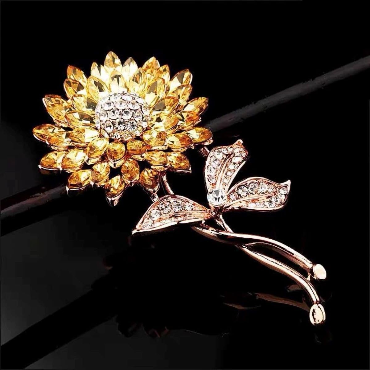 SYGA Brooch Pin Fashion Crystal Rhinestone Jewellery Pin Vintage Clothing Accessories Decoration Pearl Sunflower Brooches For Women- S233