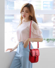 SYGA Women's Lightweight Small Shoulder Bag with Zip Top Fashionable Crossbody Purse (Red)