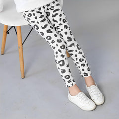 SYGA Children's Leggings Star Rainbow Print Girls Leggings Thin Outer Wear Girls Pants Suitable Age for 9-11 Years Old(White)