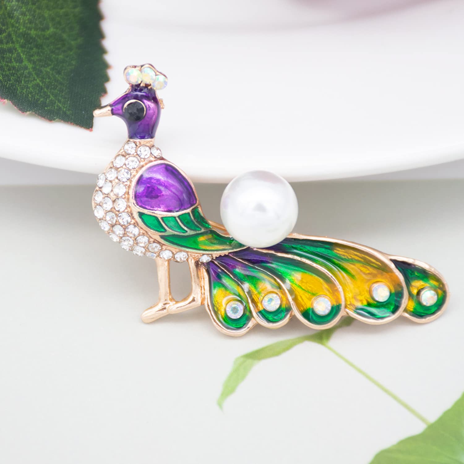 SYGA Brooch Peacock Pin Fashion Crystal Rhinestone Jewellery Pin Vintage Accessories Decoration Clothing Bouquet Brooches for Bridal Women Girl (Peacock)