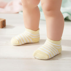 MOMISY Baby Girl Boys children Non Slip Socks Toddlers Infant Warm Cotton Stretch Crew Anti skid silicone dots striped -6 Pairs