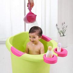 SYGA 2 Pcs Plastic Baby Shampoo Cup Baby Shower Water Scoop Children Water Scorpion Baby Bath Tumbler (Pink and Green)