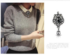 SYGA Brooch Pin Fashion Crystal Gray Rhinestone Jewellery Pin Vintage Clothing Accessories Decoration Versatile design Brooches For Women- S66