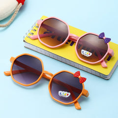 SYGA Children's Sunglasses Square Frame Bow-Knot Lens Eyewear Polygonal Kids Goggles Anti-UV Sunglasses (Beige)