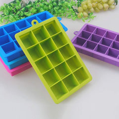 SYGA 15-Cavity Silicone Square Ice Tray Mold Frozen Maker Big Ice Cube Tray Bar Mould(Random Color)