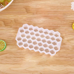 SYGA Soft Honeycomb Ice Cube Trays Silicone Flexible 37 Ice Cube Mould (Black)
