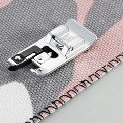 SYGA Overlock Overcast Presser Foot Sewing Machine Fits All Low Shank Snap On Machine (Usha, Brother, Singer)